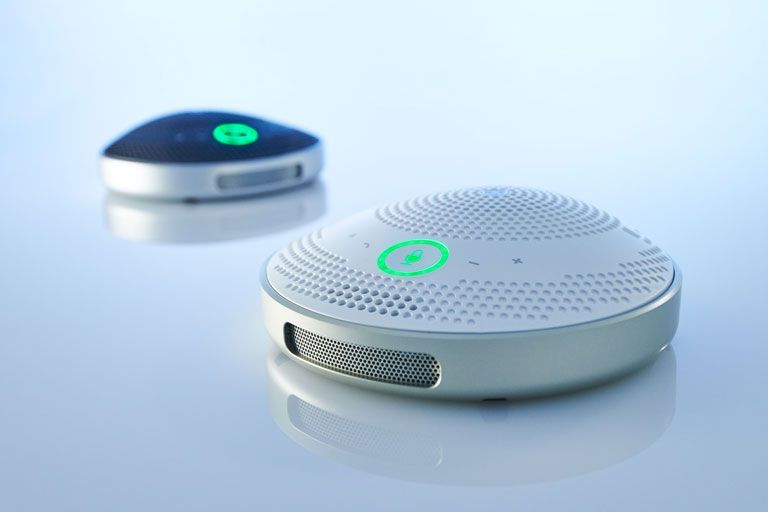 最大10時間の連続通話が可能な充電式バッテリー